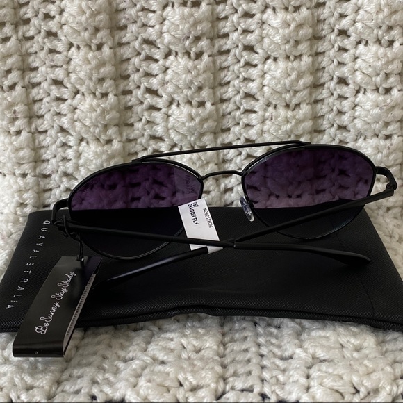 Quay Australia DRAGONFLY sunglasses. - Picture 5 of 6